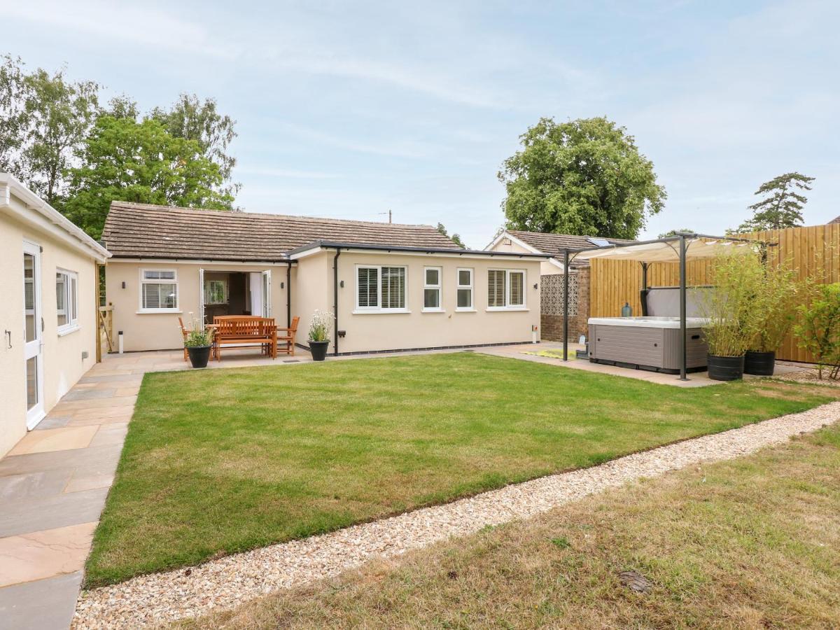 Daisy Tree Cottage Woodhall Spa Exterior photo